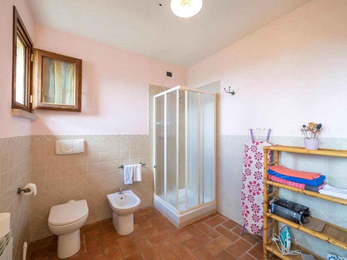 Holiday Home Rustico Cavernoso By Interhome Colle Val D'Elsa Luaran gambar