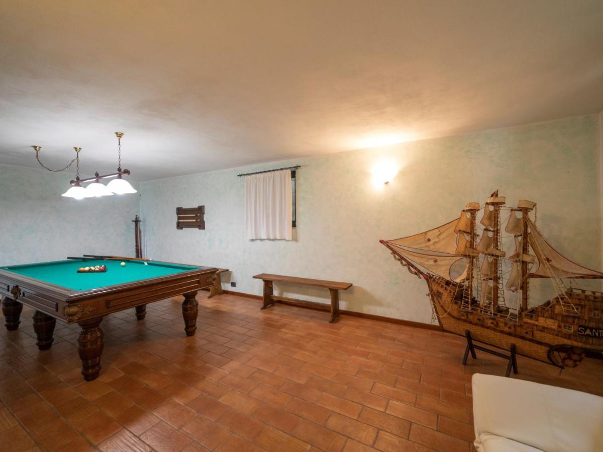 Holiday Home Rustico Cavernoso By Interhome Colle Val D'Elsa Luaran gambar