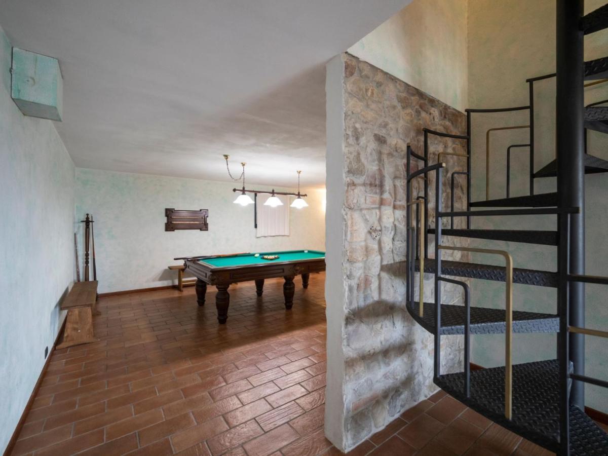 Holiday Home Rustico Cavernoso By Interhome Colle Val D'Elsa Luaran gambar